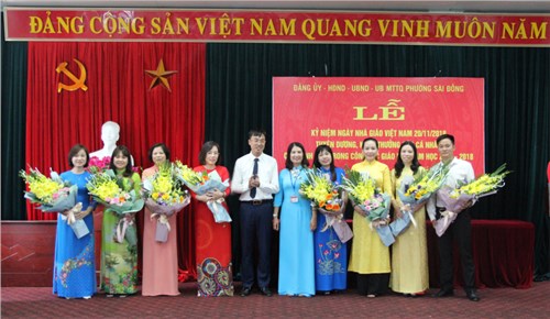 Trường THĐT Sài Đồng tại lễ Tuyên dương, khen thưởng các cá nhân có thành tích trong công tác giáo dục năm học 2017- 2018 của UBND phường Sài Đồng .